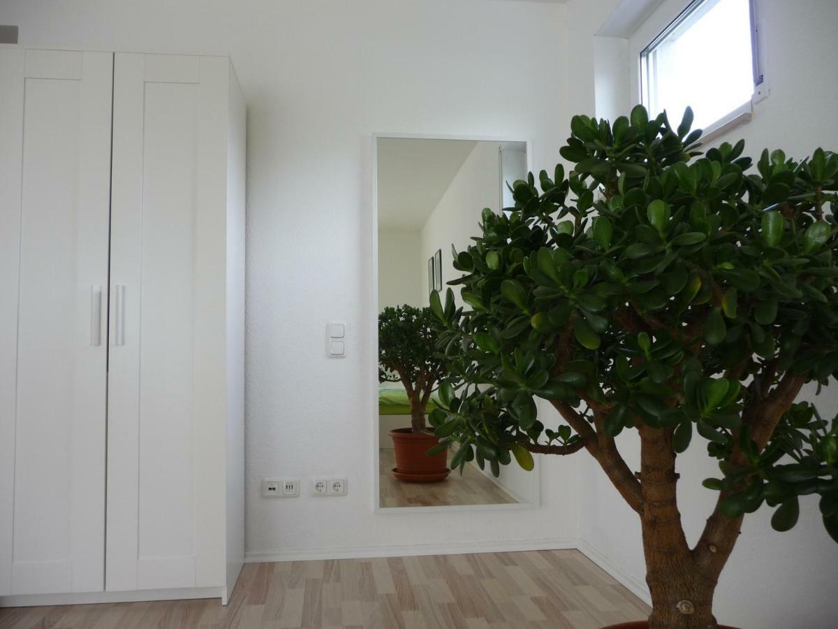 Ferienwohnung Zimmergruen Am Nordpark Monchengladbach Ngoại thất bức ảnh